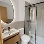 Casa De Piedra Con Encanto L Patio Privado L Playa A 2 Minutos Hébergement de vacances Castro Urdiales