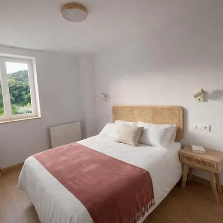 Casa De Piedra Con Encanto L Patio Privado L Playa A 2 Minutos * Castro Urdiales