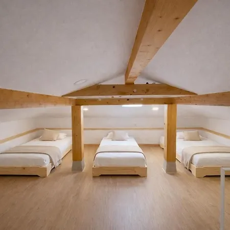 Casa De Piedra Con Encanto L Patio Privado L Playa A 2 Minutos * Castro Urdiales