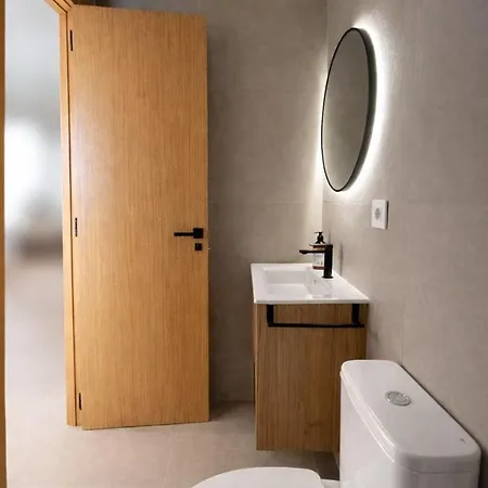 Casa De Piedra Con Encanto L Patio Privado L Playa A 2 Minutos カストロ・ウルディアレス