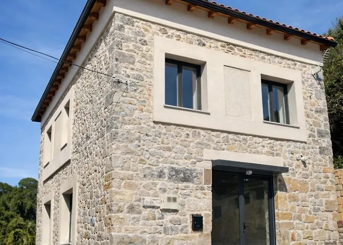 Casa De Piedra Con Encanto L Patio Privado L Playa A 2 Minutos 別荘