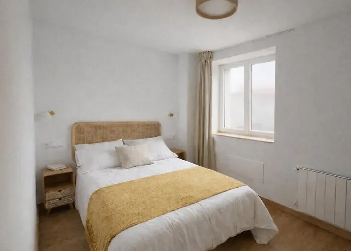 Casa De Piedra Con Encanto L Patio Privado L Playa A 2 Minutos *