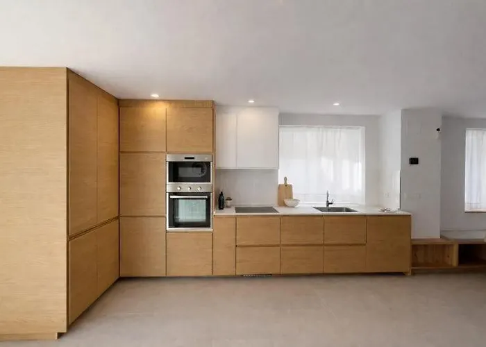 Casa De Piedra Con Encanto L Patio Privado L Playa A 2 Minutos