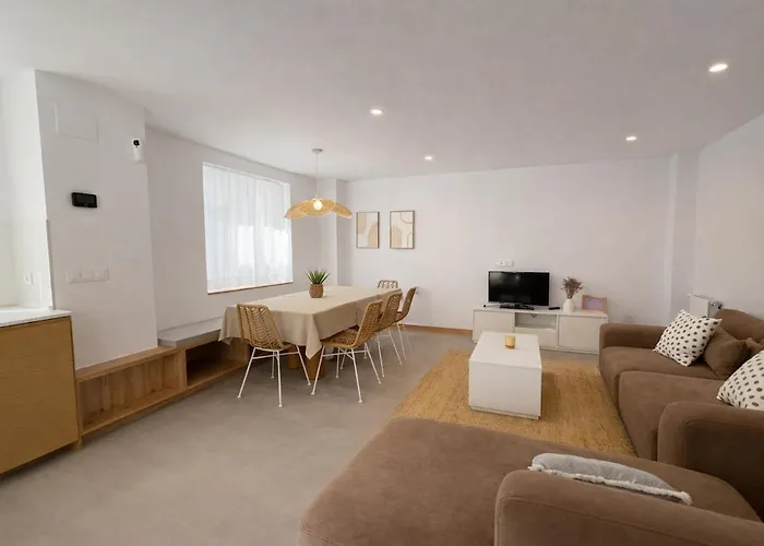 Casa De Piedra Con Encanto L Patio Privado L Playa A 2 Minutos * Castro Urdiales