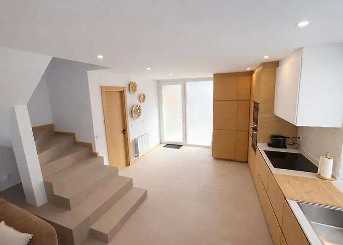 別荘 Casa De Piedra Con Encanto L Patio Privado L Playa A 2 Minutos カストロ・ウルディアレス