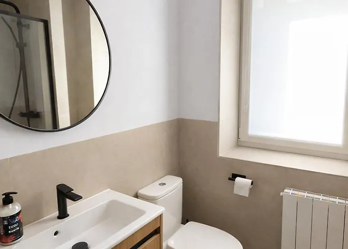 Сasa de vacaciones Casa De Piedra Con Encanto L Patio Privado L Playa A 2 Minutos Castro Urdiales