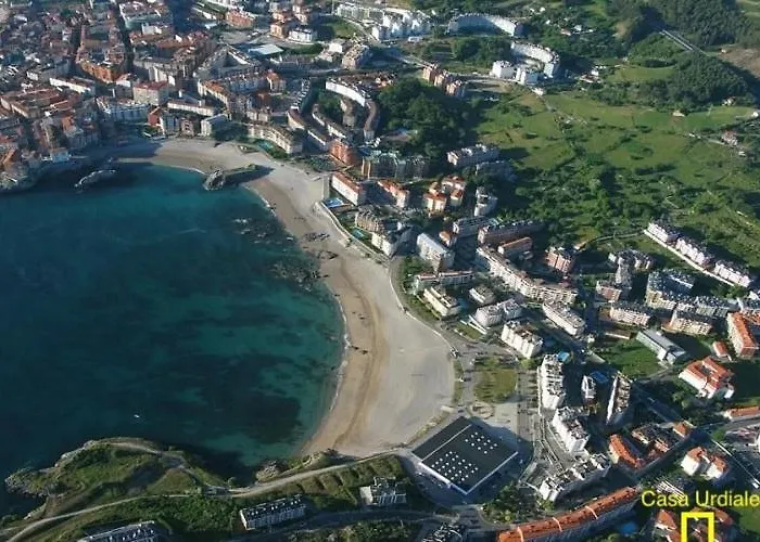 Casa De Piedra Con Encanto L Patio Privado L Playa A 2 Minutos * Castro Urdiales